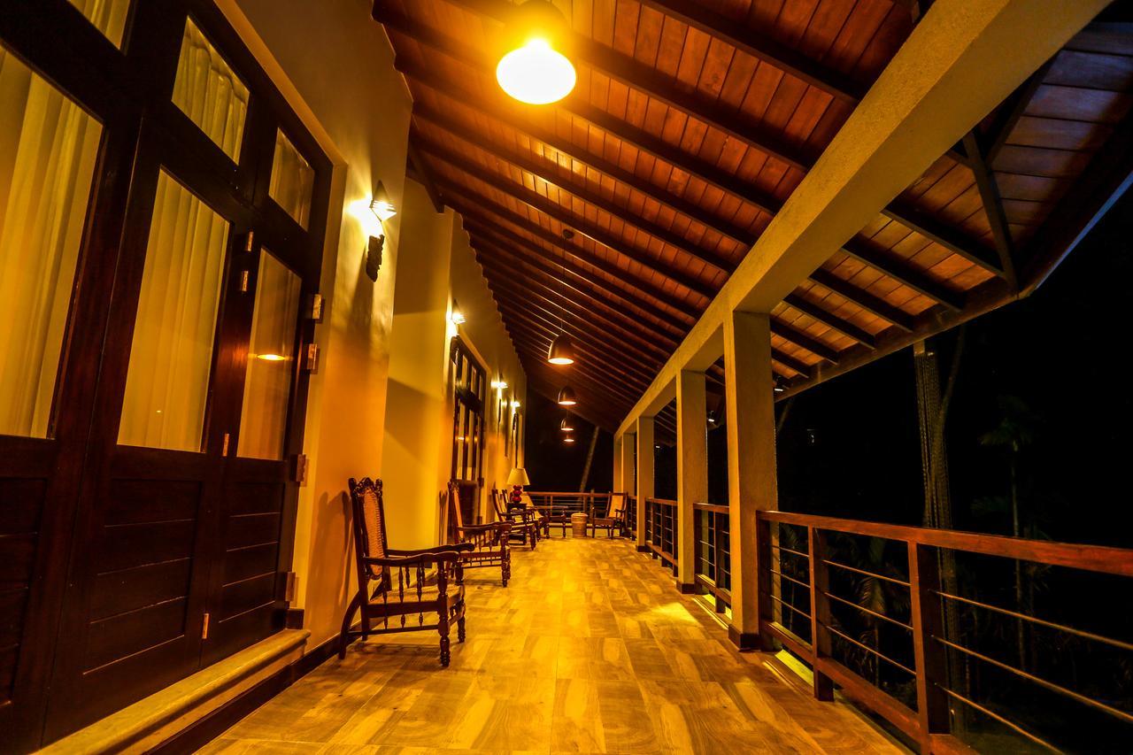 Huluganga Ridge, Kandy Karalliyadda 外观 照片